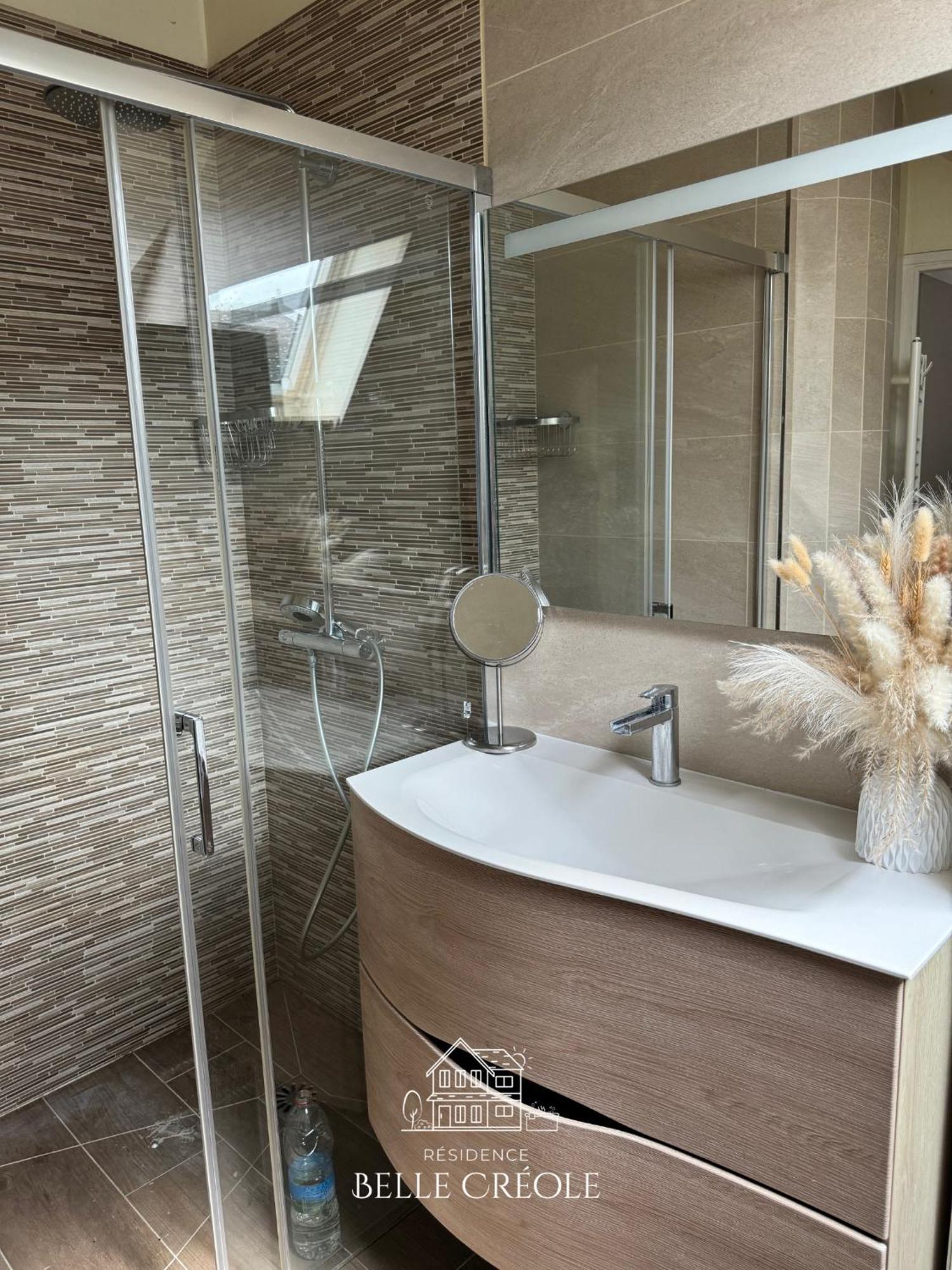 Maison Duplex Avec Jacuzzi A 15Min De Disneyland Paris Et 1H De Paris Quincy-Voisins Exterior foto